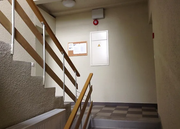 Hiiumaa Ametikooli Suuremoisa (Hiiumaa)